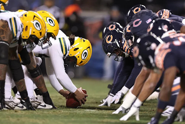 NFL playoff game action during Packers vs Bears matchup
